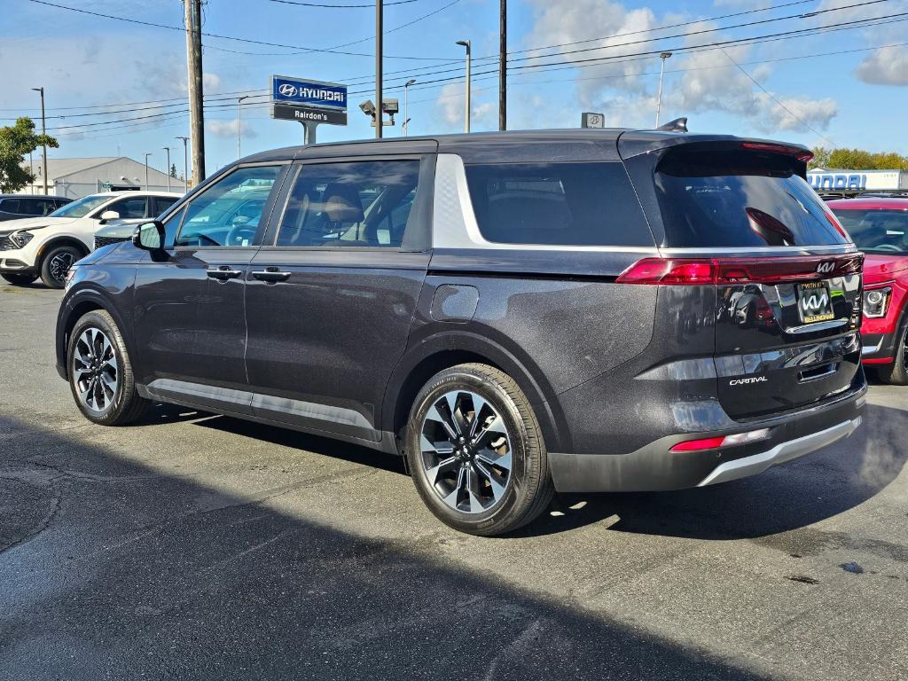 used 2024 Kia Carnival car, priced at $36,999