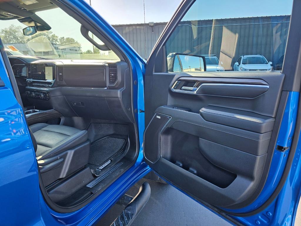used 2024 Chevrolet Silverado 1500 car, priced at $45,999