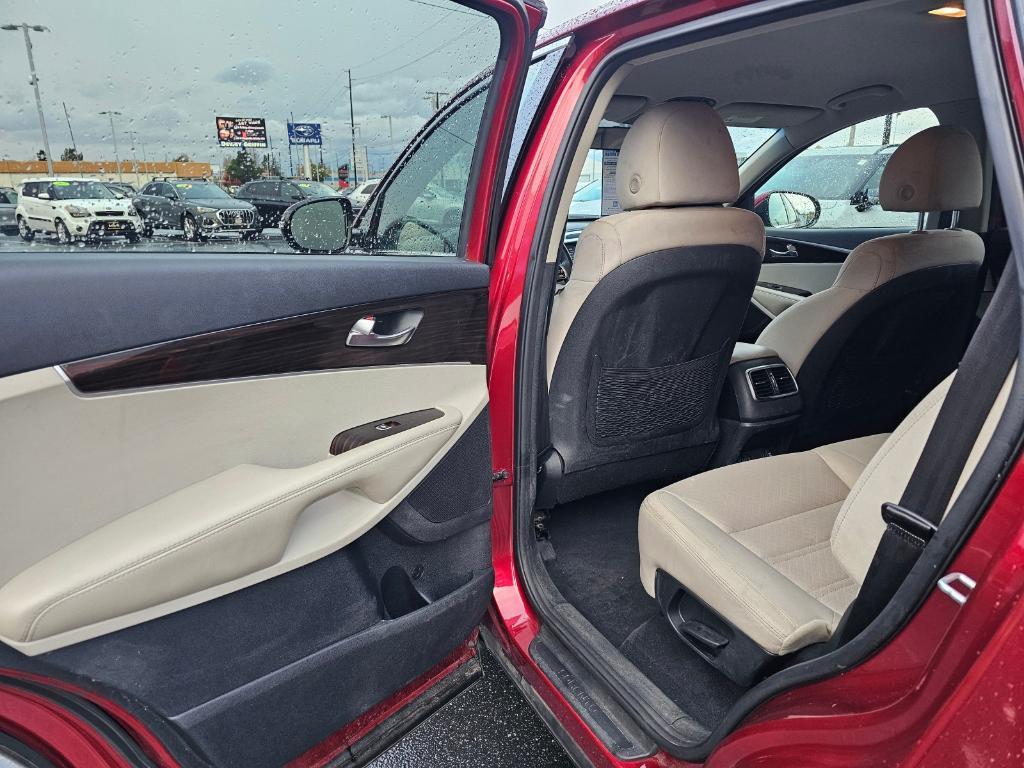 used 2020 Kia Sorento car, priced at $14,999