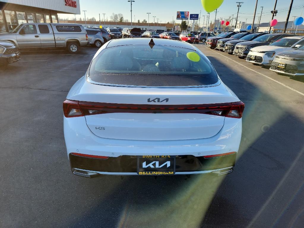 used 2024 Kia K5 car