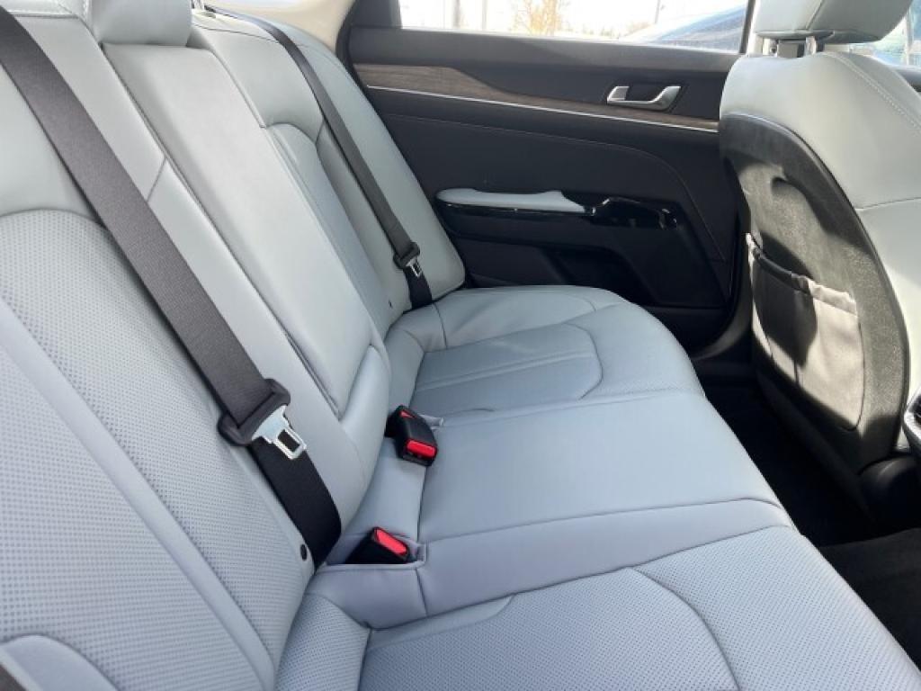 used 2024 Kia K5 car, priced at $33,872