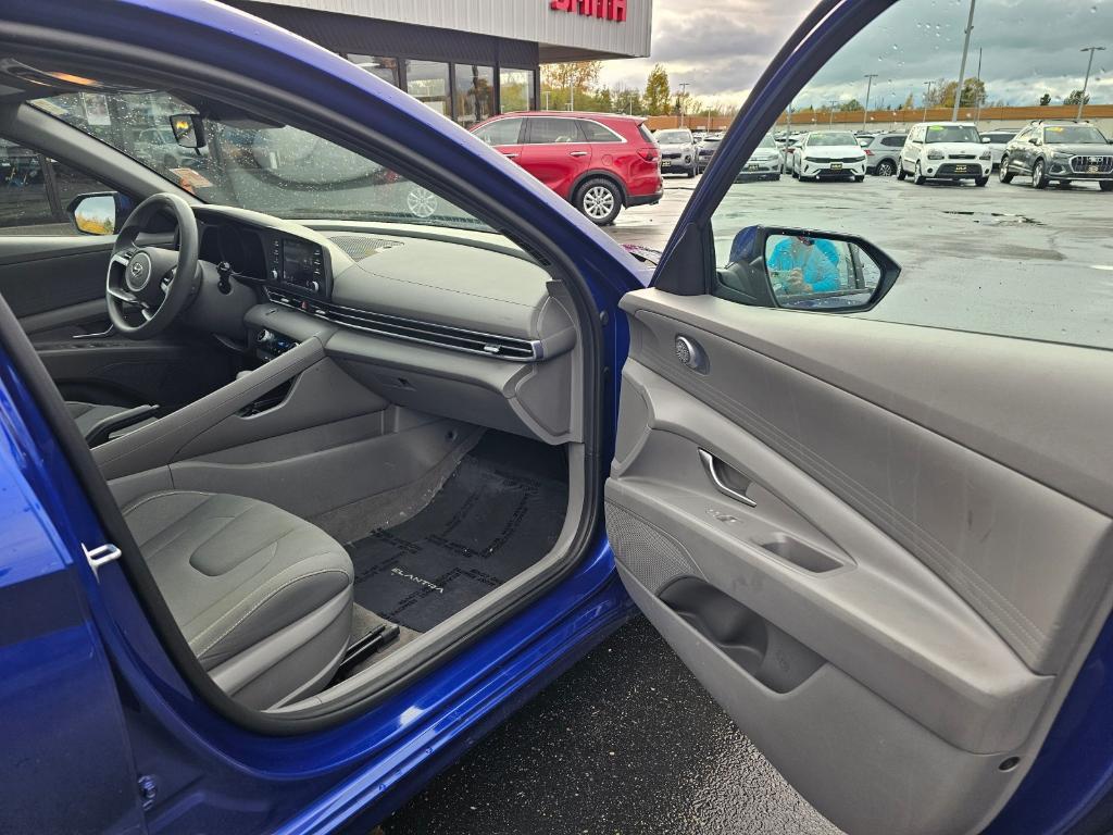 used 2022 Hyundai Elantra car, priced at $14,880