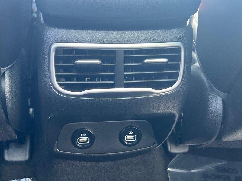 used 2023 Hyundai Santa Fe car, priced at $25,989