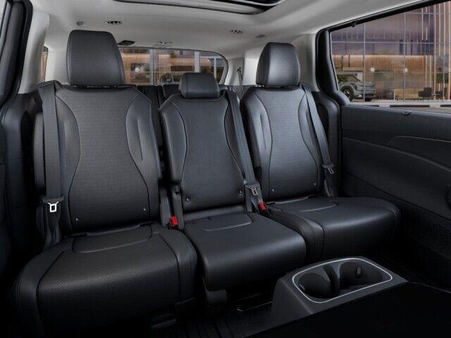 new 2025 Kia Carnival car, priced at $55,255