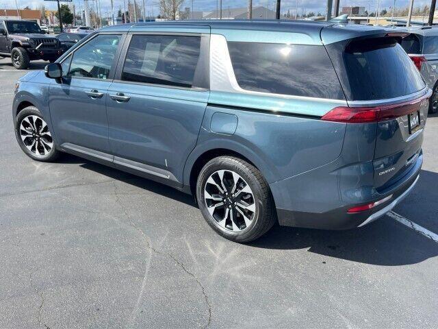 used 2024 Kia Carnival car, priced at $37,969