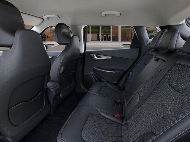new 2025 Kia EV6 car, priced at $52,140