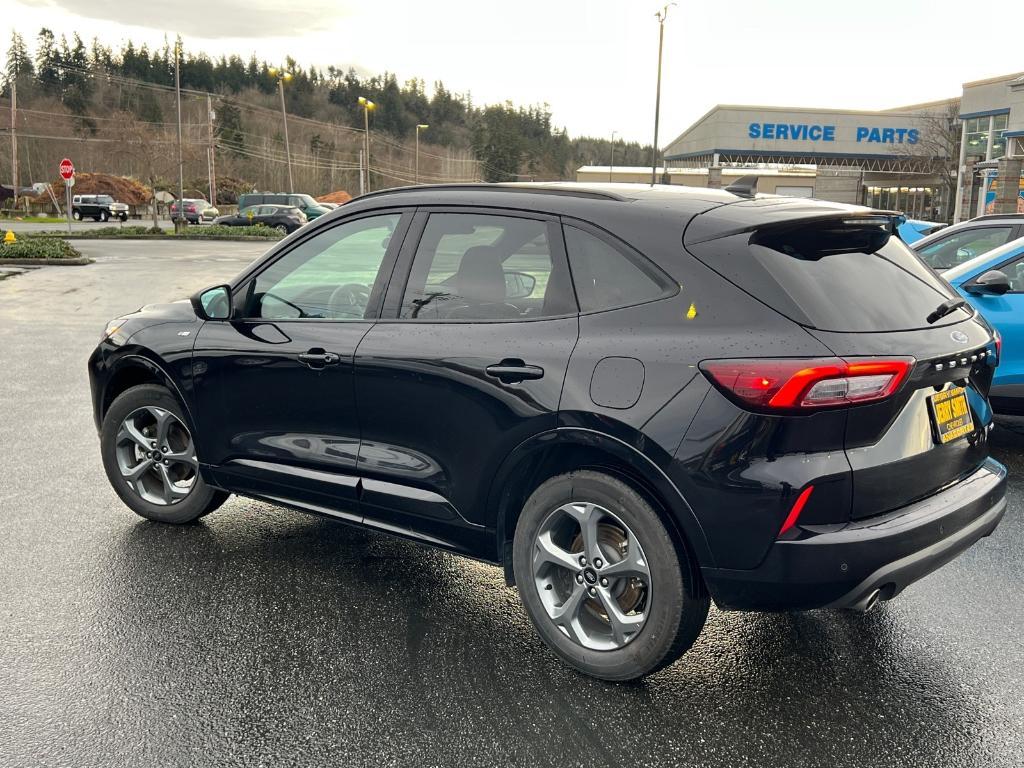 used 2023 Ford Escape car, priced at $25,913