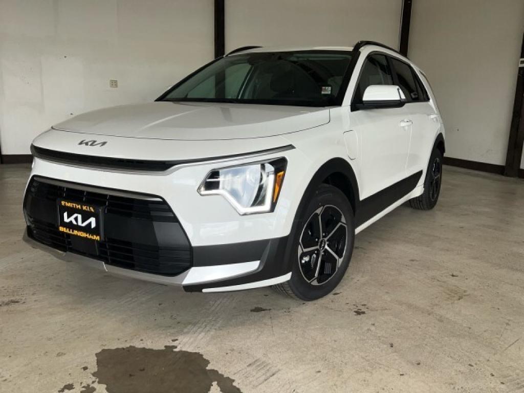 new 2025 Kia Niro Plug-In Hybrid car, priced at $37,260