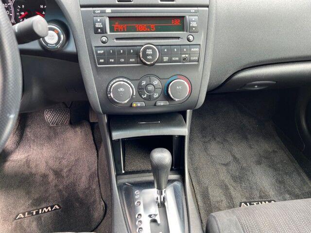 used 2010 Nissan Altima car, priced at $13,895
