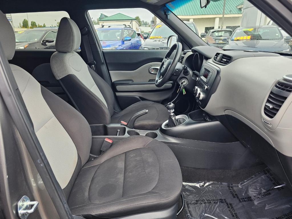 used 2015 Kia Soul car, priced at $5,999