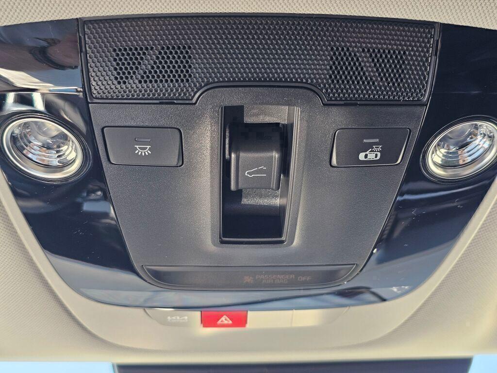new 2025 Kia Sportage Hybrid car, priced at $37,767