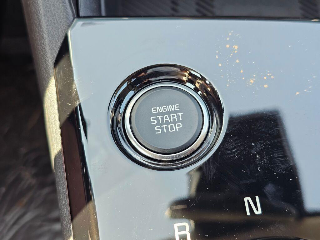new 2025 Kia Sportage Hybrid car, priced at $37,767