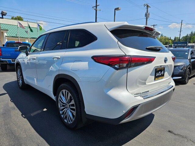 used 2022 Toyota Highlander Hybrid car, priced at $46,868