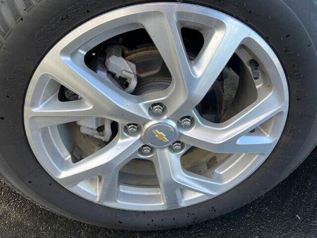 used 2021 Chevrolet Equinox car, priced at $23,471