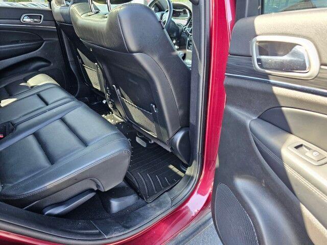used 2021 Jeep Grand Cherokee car, priced at $29,896
