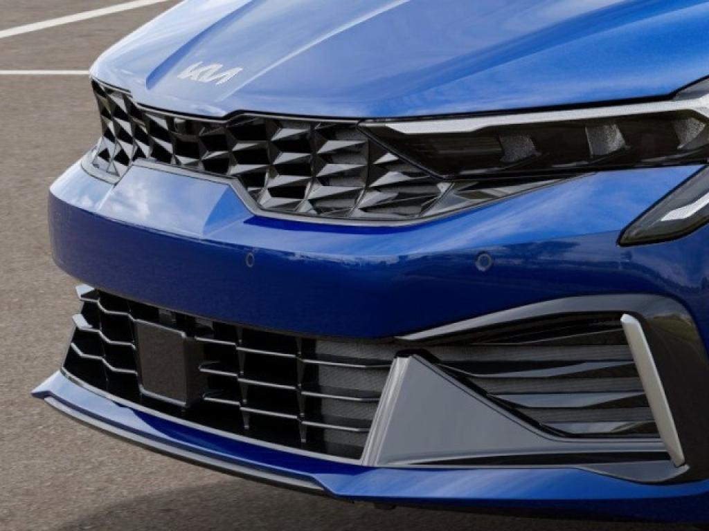 new 2025 Kia K5 car, priced at $32,999