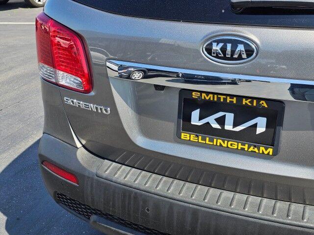 used 2013 Kia Sorento car, priced at $10,989