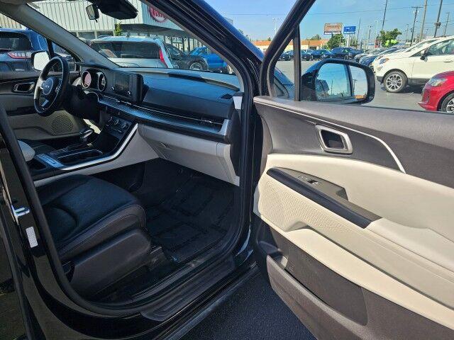 used 2023 Kia Carnival car, priced at $33,880