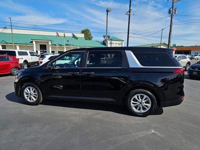 used 2023 Kia Carnival car, priced at $33,880