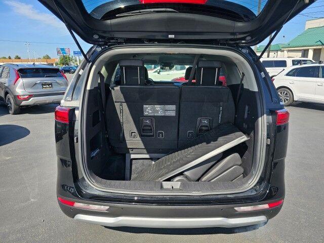 used 2023 Kia Carnival car, priced at $33,880