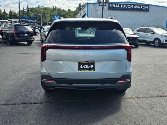 new 2025 Kia Carnival car, priced at $50,241