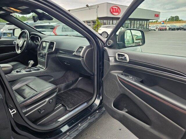 used 2018 Jeep Grand Cherokee car, priced at $17,885
