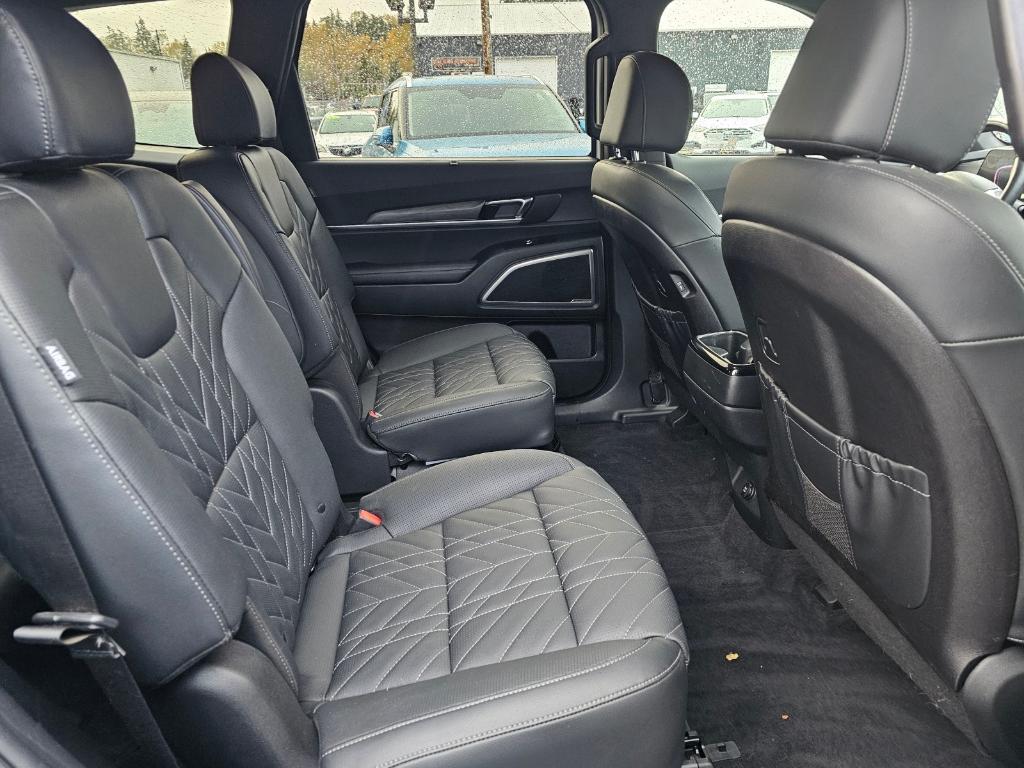 used 2024 Kia Telluride car, priced at $37,644