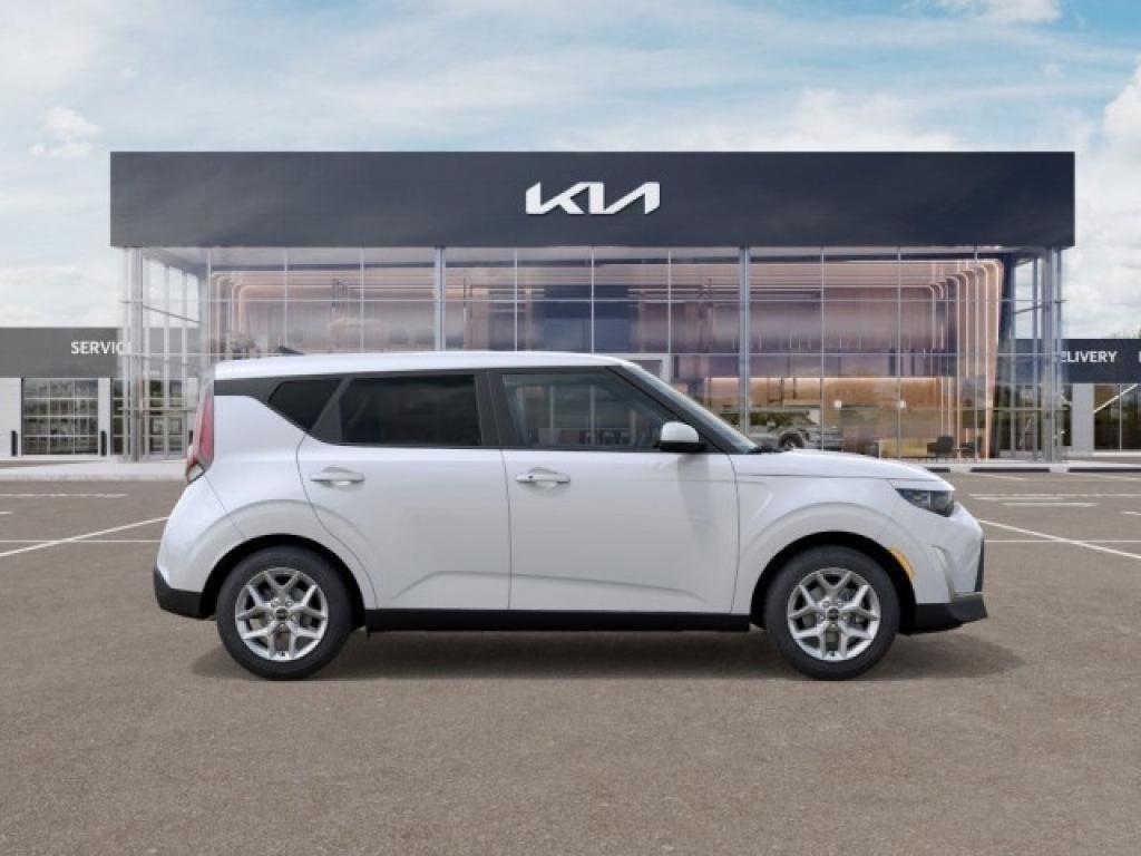 new 2025 Kia Soul car, priced at $24,905
