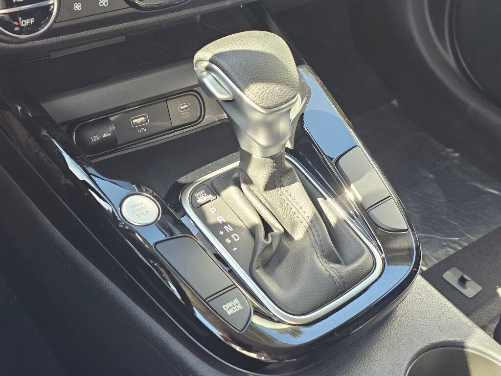 new 2025 Kia Soul car, priced at $24,905
