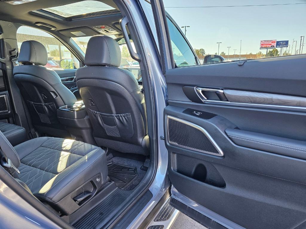 used 2025 Kia Telluride car, priced at $47,865