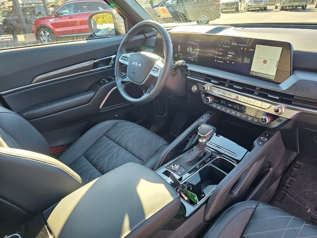 used 2025 Kia Telluride car, priced at $47,865
