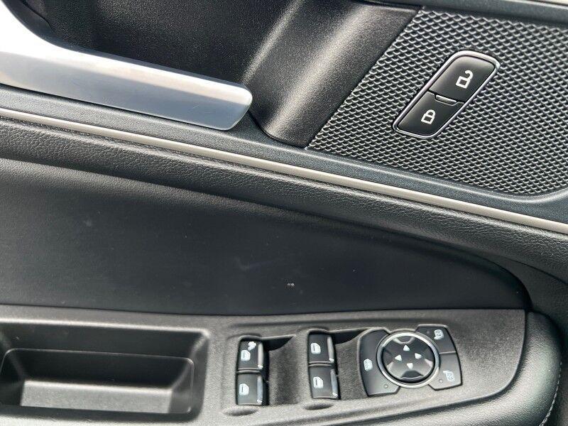 used 2023 Ford Edge car, priced at $28,443