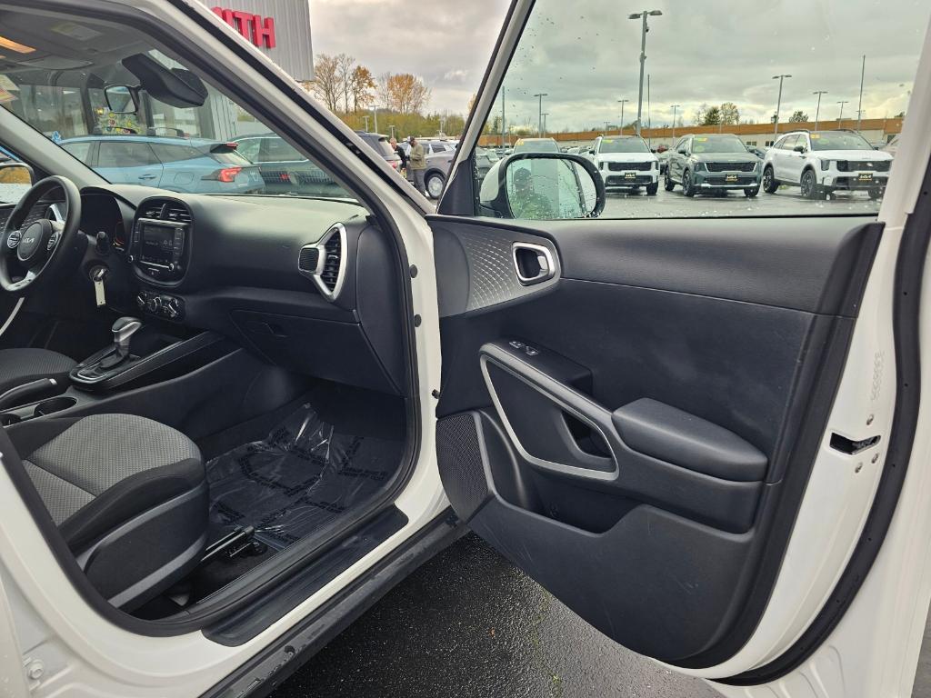 used 2023 Kia Soul car