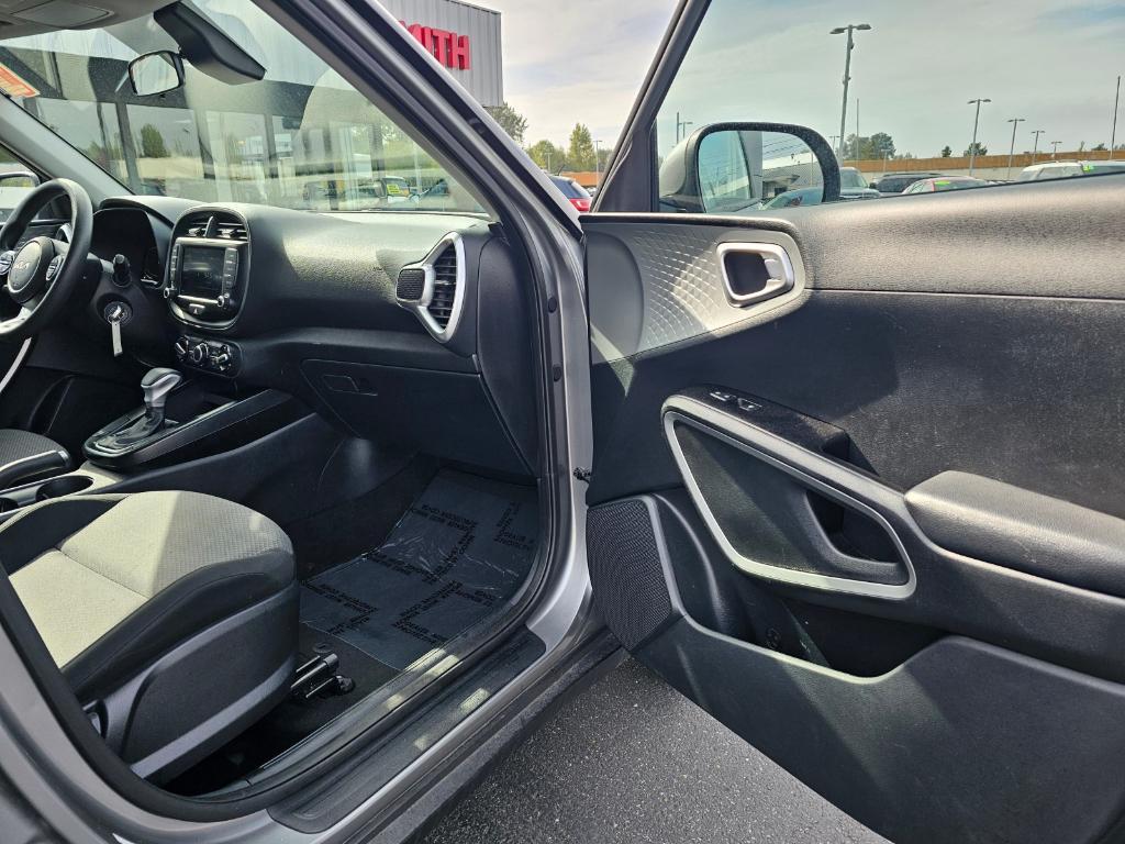 used 2024 Kia Soul car, priced at $19,868