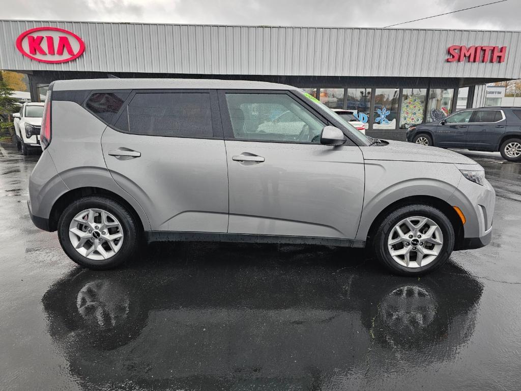 used 2023 Kia Soul car