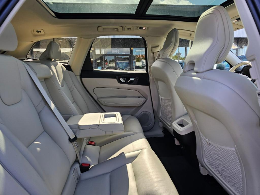 used 2020 Volvo XC60 car, priced at $24,999