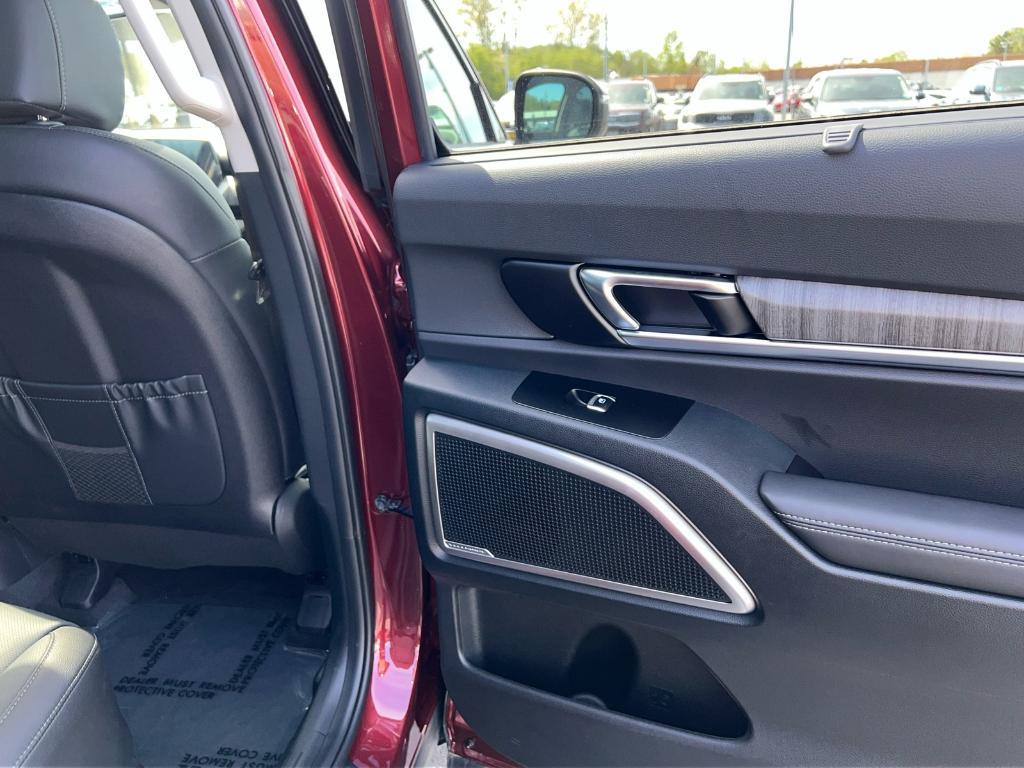 used 2024 Kia Telluride car, priced at $44,989