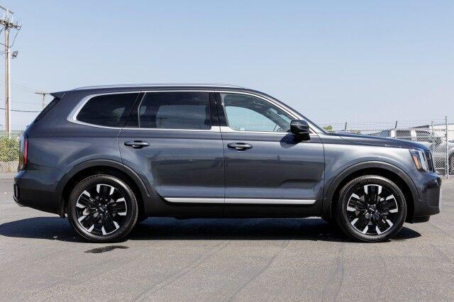 used 2024 Kia Telluride car, priced at $43,991
