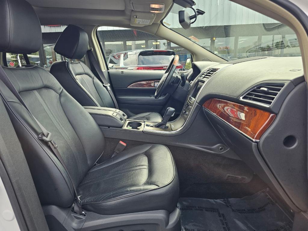 used 2013 Lincoln MKX car, priced at $13,879