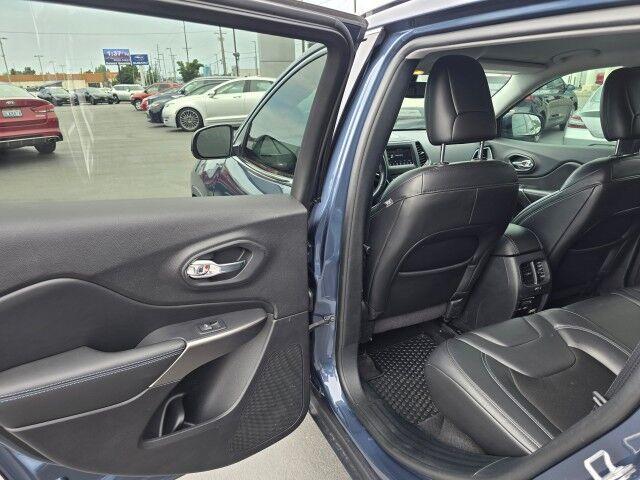 used 2020 Jeep Cherokee car, priced at $21,869