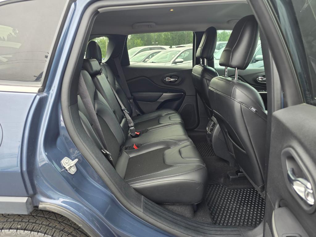 used 2020 Jeep Cherokee car, priced at $18,999