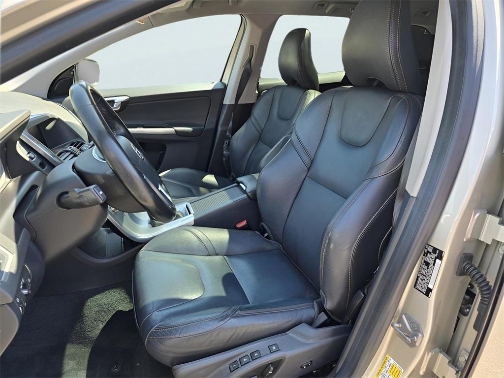 used 2017 Volvo XC60 car, priced at $15,750