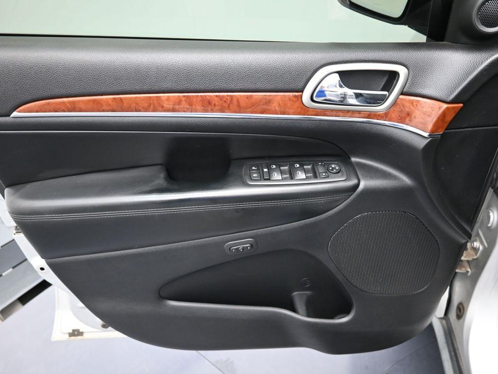 used 2011 Jeep Grand Cherokee car, priced at $6,750