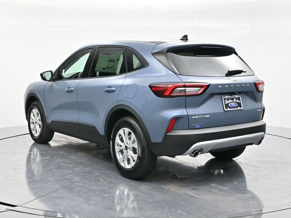 new 2026 Ford Escape car, priced at $32,224