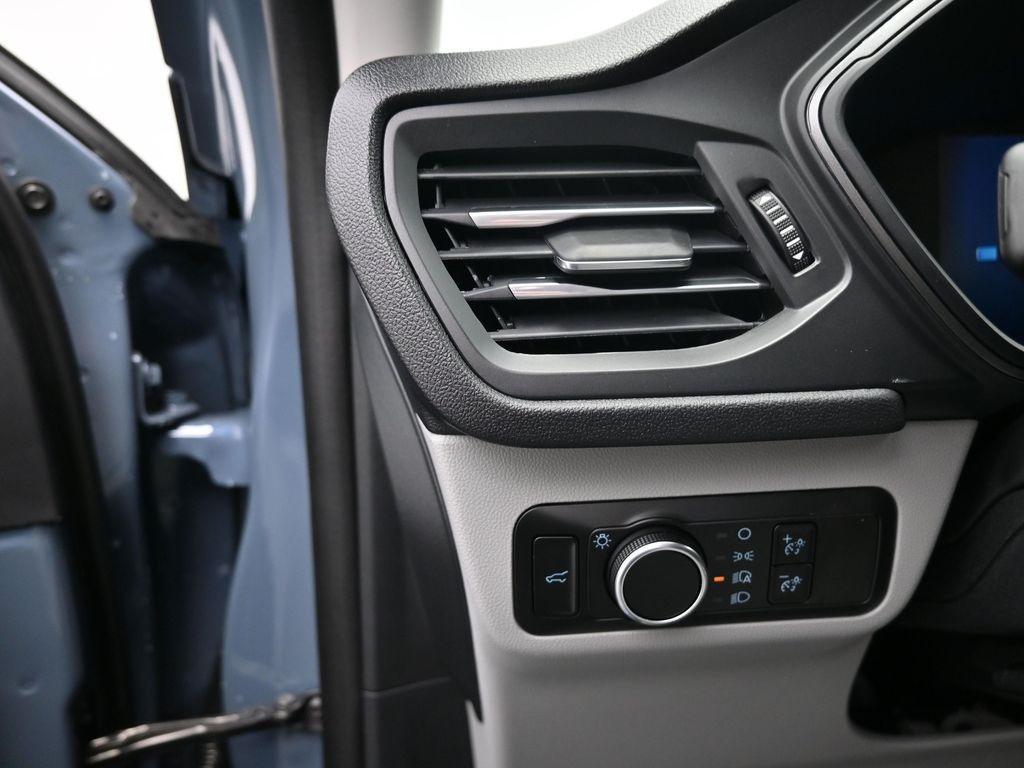 new 2026 Ford Escape car, priced at $32,224