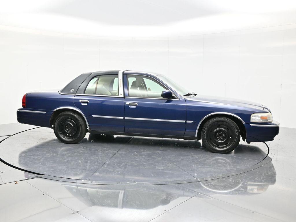 used 2006 Mercury Grand Marquis car, priced at $4,500