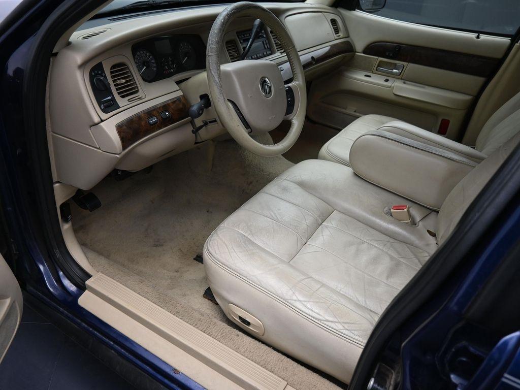 used 2006 Mercury Grand Marquis car, priced at $4,500