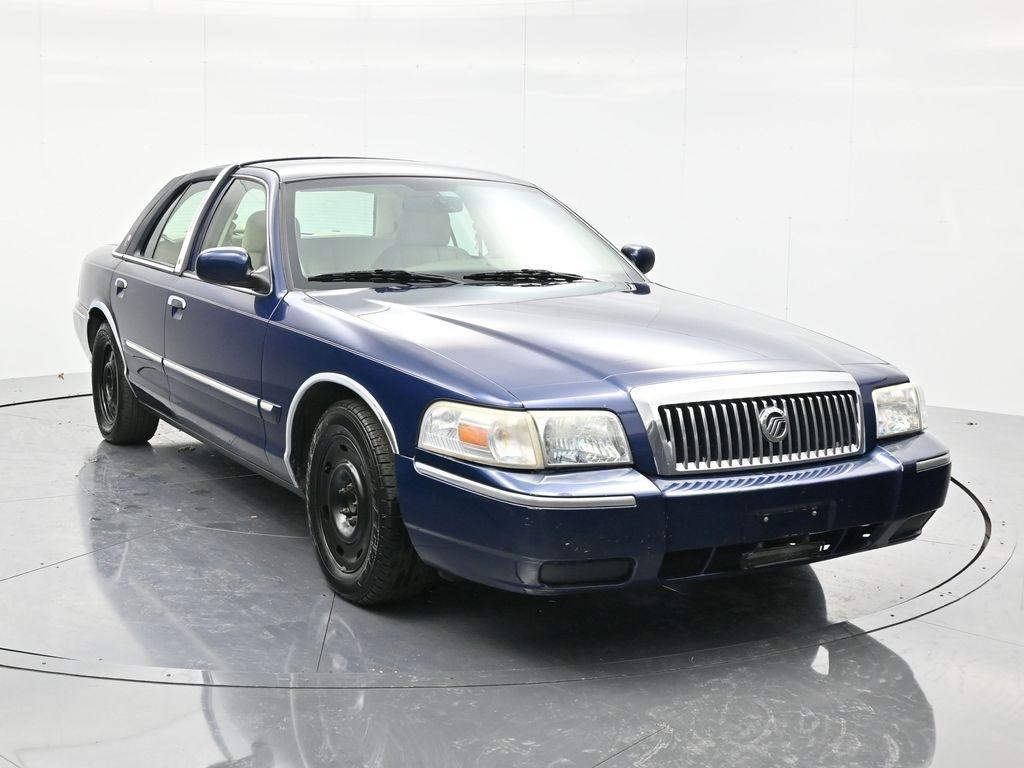 used 2006 Mercury Grand Marquis car, priced at $4,500