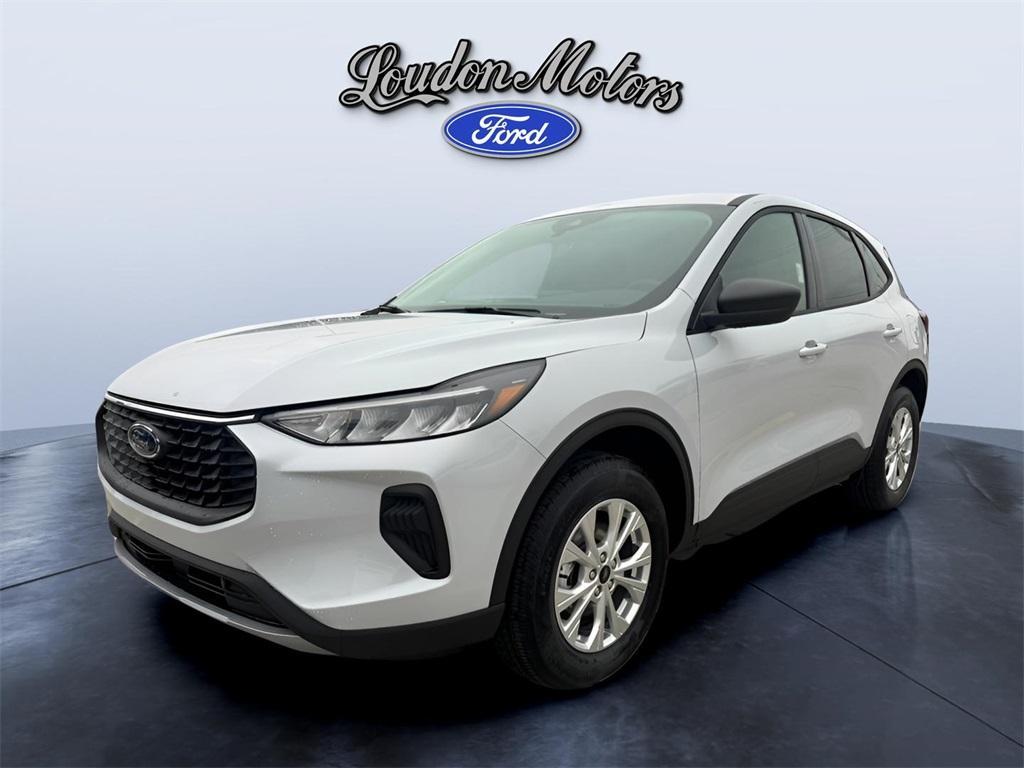 new 2025 Ford Escape car, priced at $29,900