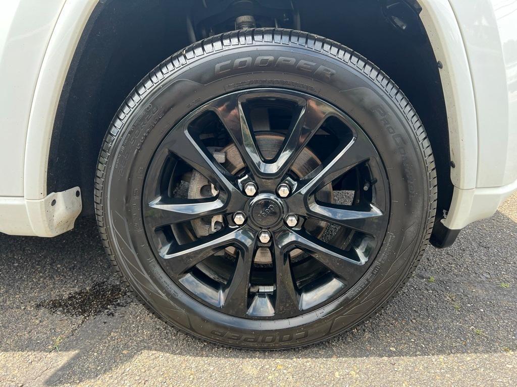 used 2020 Jeep Grand Cherokee car, priced at $23,000